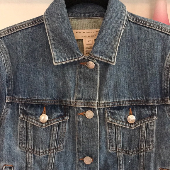 ⭐️HOST PICK⭐️ MARC BY MARC JACOBS Icon Printed Denim Jacket - Picture 8 of 13